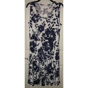 NEW NWT Blue Floral Sz Large Stretch Jersey Knit NICKI Dress Pockets LULAROE
